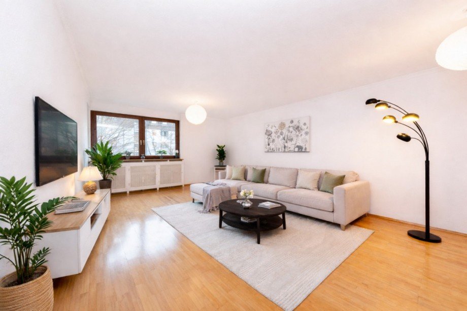 Wohnzimmer Etagenwohnung M�nchen