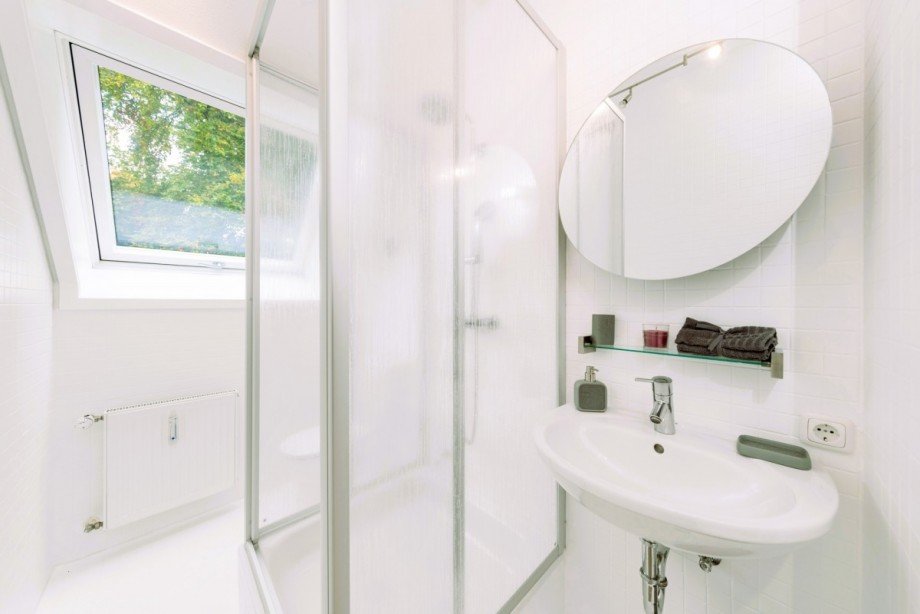 Bad 2 - final Dachgeschosswohnung M�nchen / Harlaching