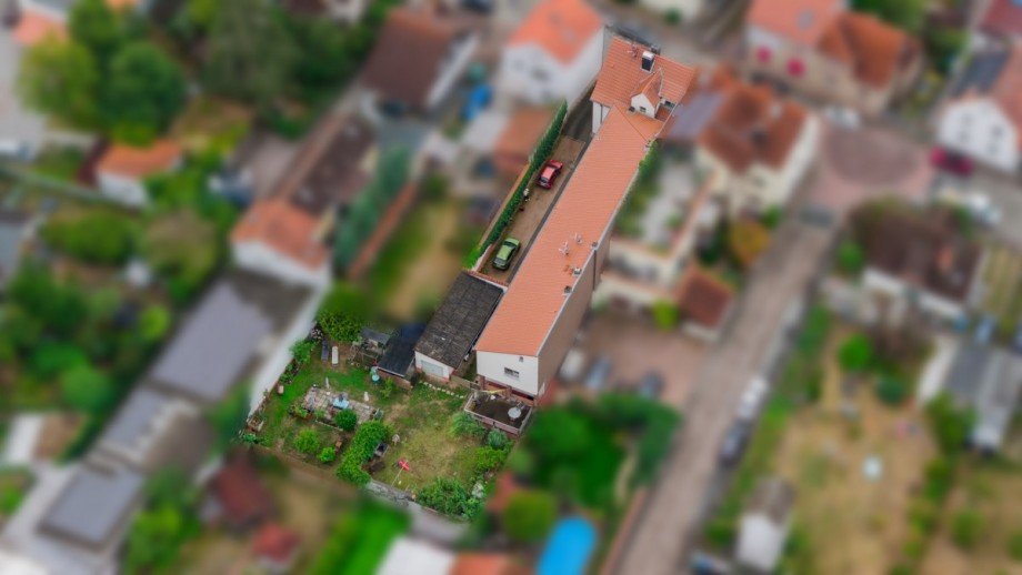 Drohnenbild R�ckansicht Mehrfamilienhaus Dieburg