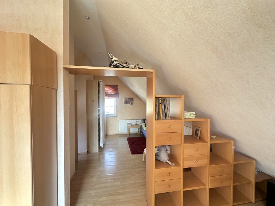 Dachgeschoss Doppelhaush�lfte Frankfurt am Main