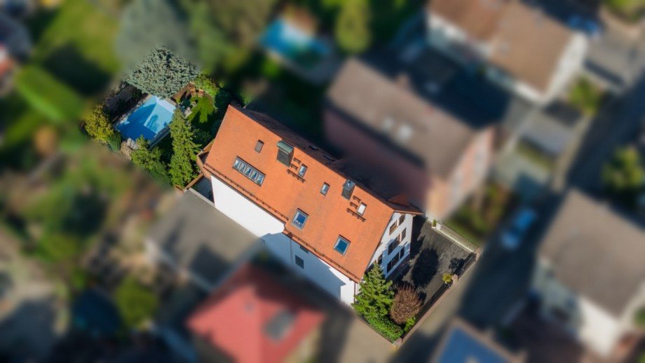 Drohnenaufnahme Zweifamilienhaus Bischofsheim