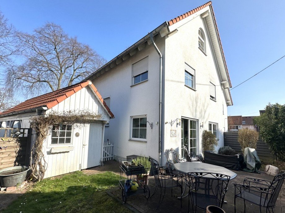 Hausr�ckseite Doppelhaush�lfte Frankfurt am Main