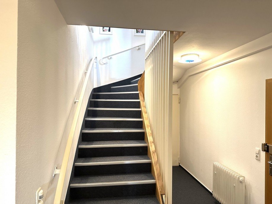 zugang Untergeschoss B�rofl�che Kriftel