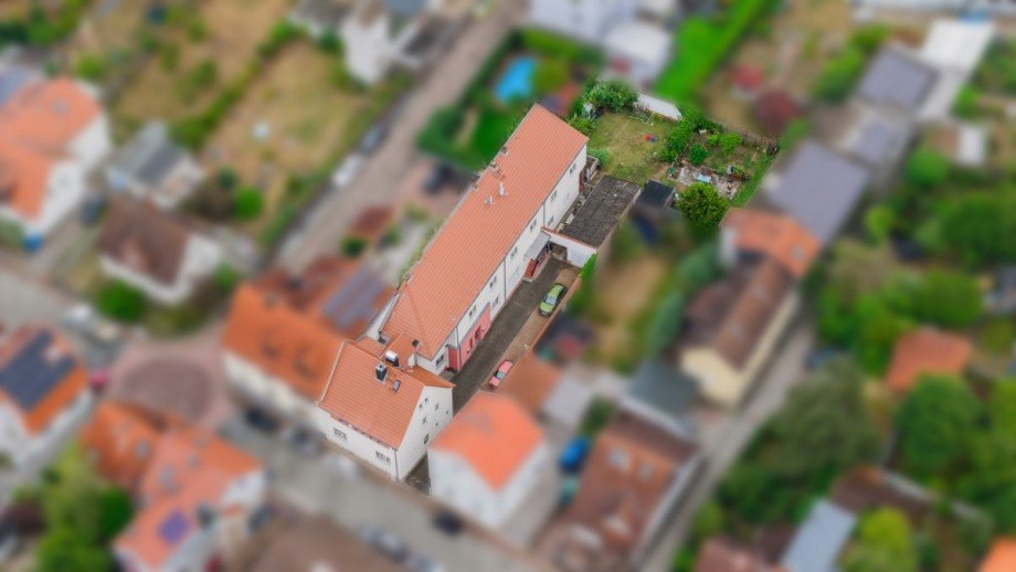 Drohnenbild Vorderansicht Mehrfamilienhaus Dieburg