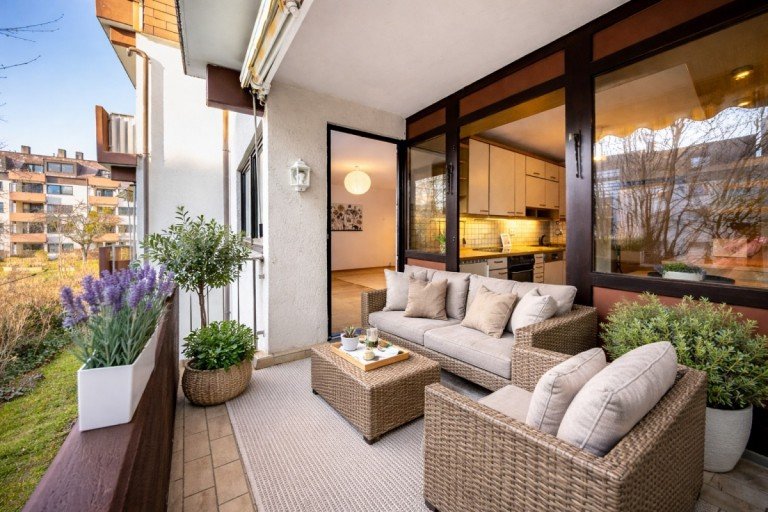 Balkon M�nchen Etagenwohnung BESICHTIGUNG SONNTAG&MONTAG: Hell & ruhige 3 Zimmer Whg. N�he U6 Harras