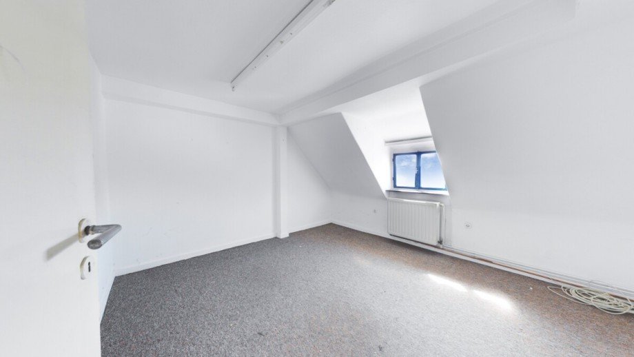 DG_Zimmer Doppelhaush�lfte Bischofsheim