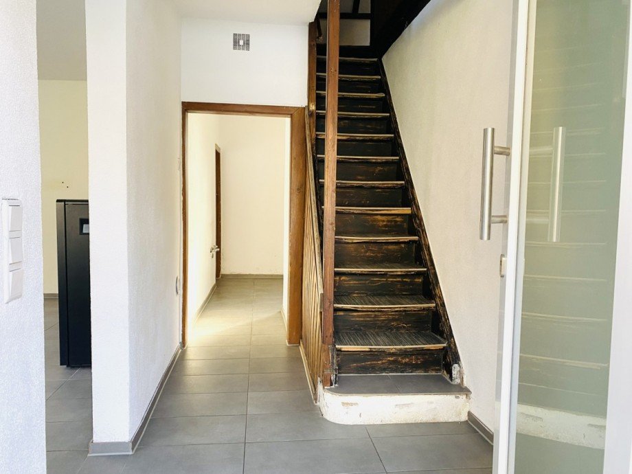 Flur Einfamilienhaus Alzey / Weinheim