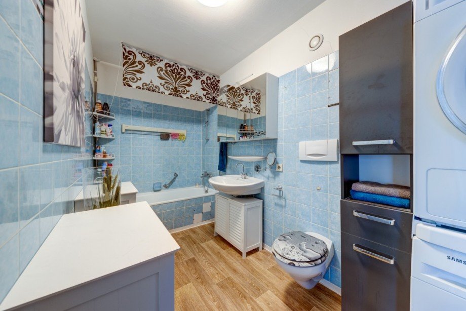 Badezimmer Etagenwohnung Bischofsheim