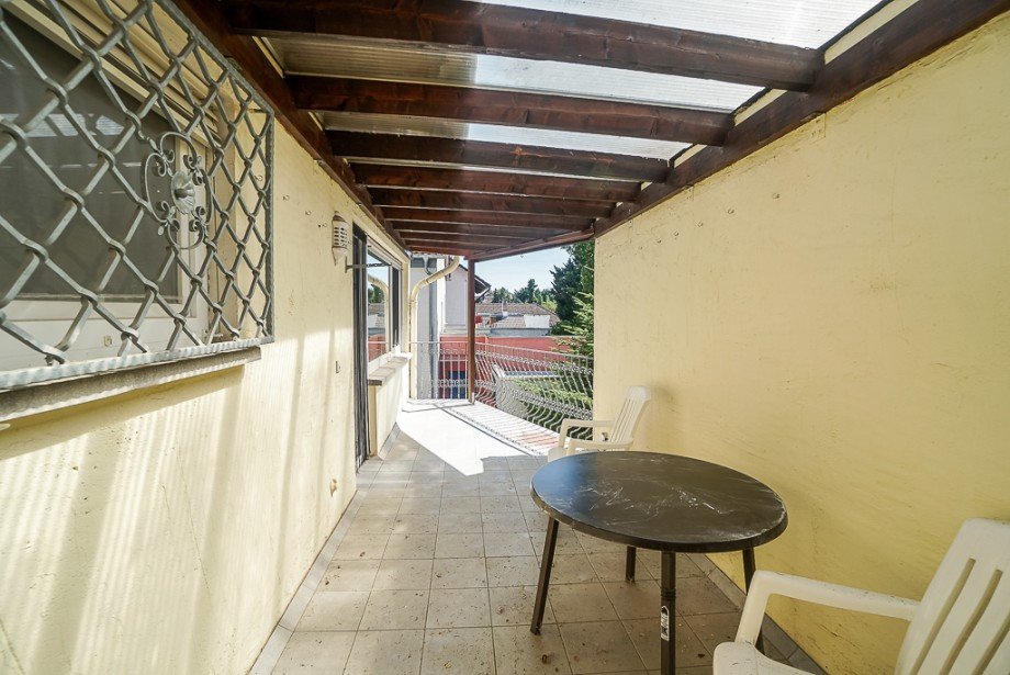 Haupthaus OG Terrasse Einfamilienhaus Mainz