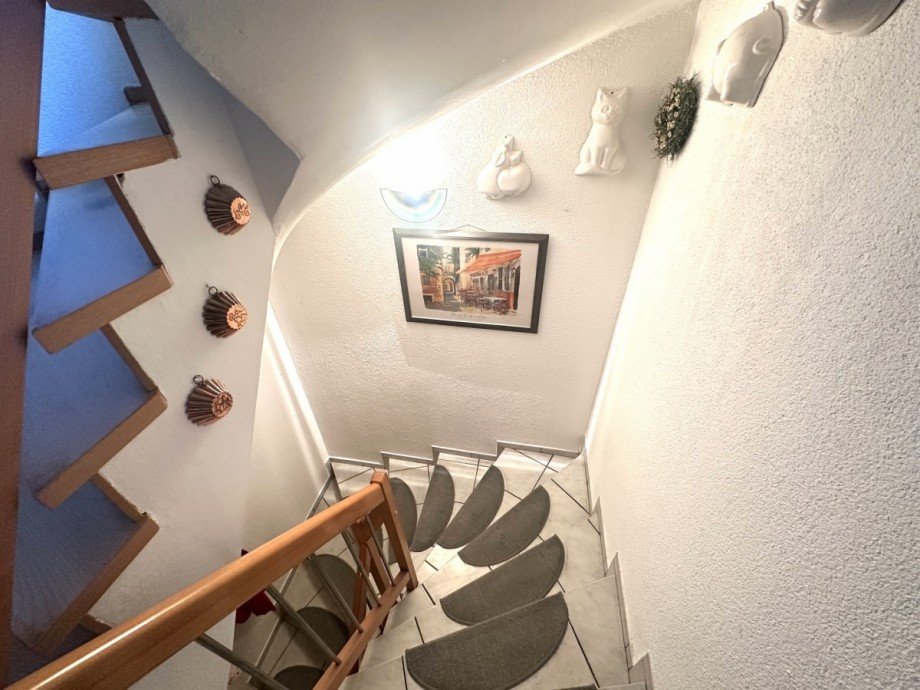 Treppe zum Keller Doppelhaush�lfte Frankfurt am Main
