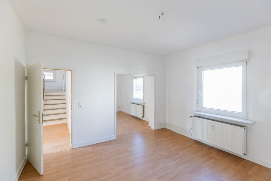 Ansicht Wohn- und Esszimmer Wohnung Obergeschoss Zweifamilienhaus Bischofsheim