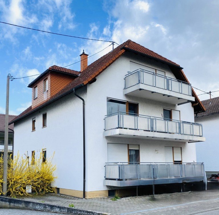 Au�en Nackenheim Erdgeschosswohnung Ruhig wohnen & wohlf�hlen - gepflegte 2-Zimmer-Wohnung mit Balkon