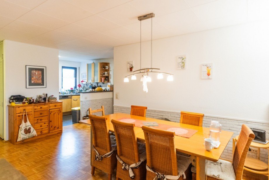 Esszimmer_Ansicht 2 Etagenwohnung Bischofsheim