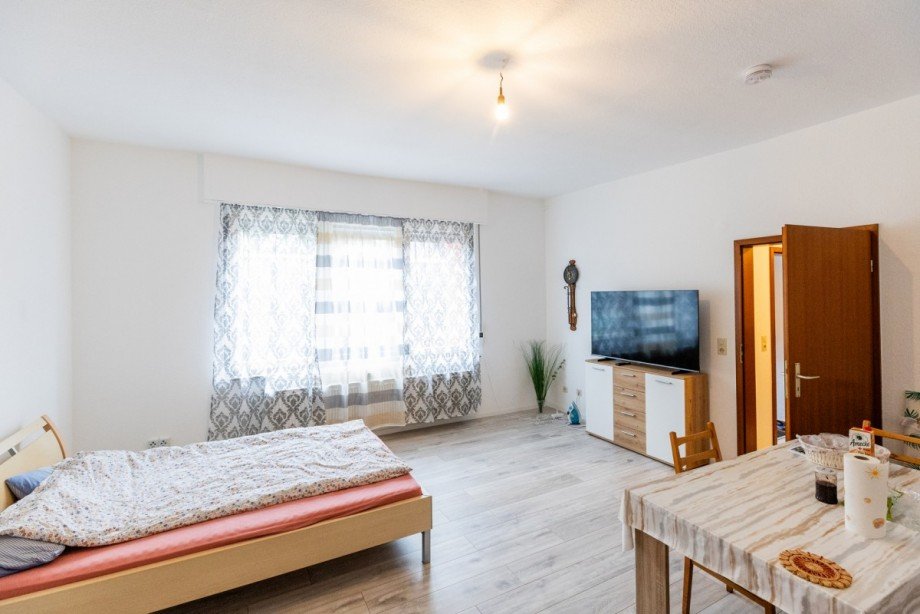 Zimmer mittlere 1-Zimmer-Whg. HInterhaus Mehrfamilienhaus Dieburg