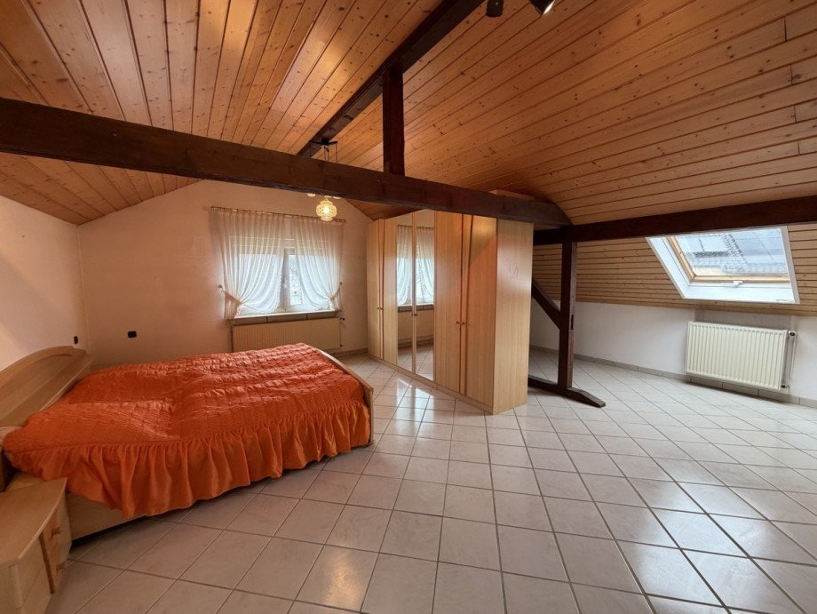 Zimmer 2 im Dachgeschoss Einfamilienhaus Duchroth