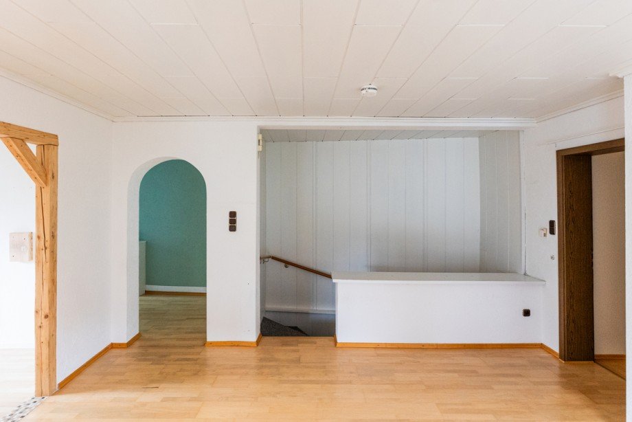 Weitere Ansicht Essbereich und Flur Whg. EG Zweifamilienhaus Bischofsheim