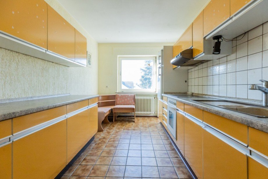 Ansicht K�che 2 Dachgeschosswohnung Bischofsheim