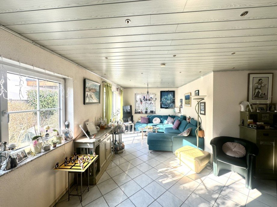 Wohnbereich Doppelhaush�lfte Frankfurt am Main