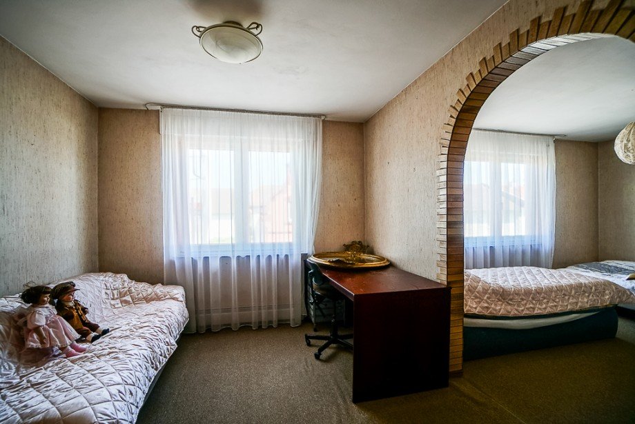 Haupthaus OG Zimmer 1 Einfamilienhaus Mainz