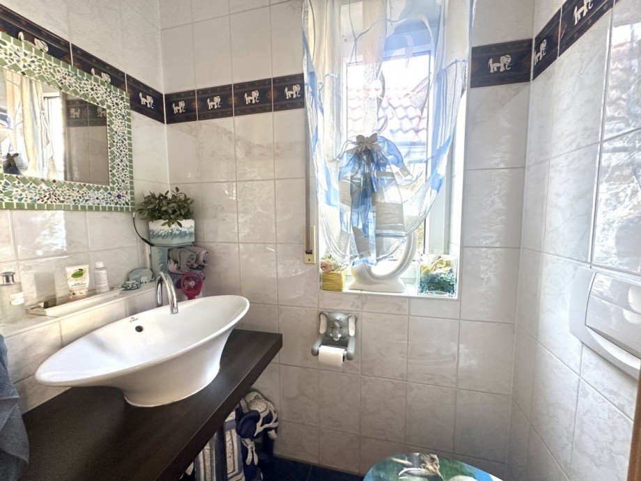 G�ste-WC Doppelhaush�lfte Frankfurt am Main