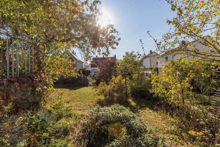 Ansicht 2 Garten Zweifamilienhaus Bischofsheim