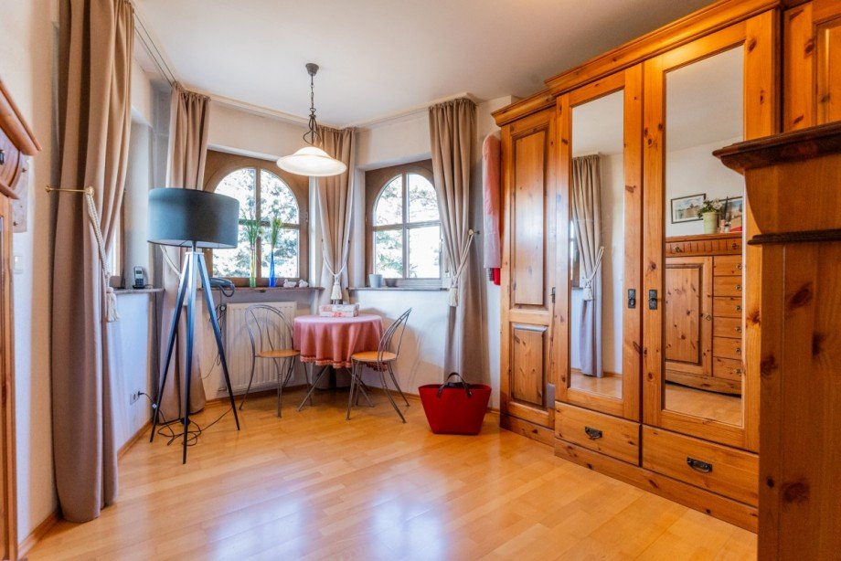 Kinder- und G�stezimmer 1. OG_Hinterhaus Zweifamilienhaus Bischofsheim